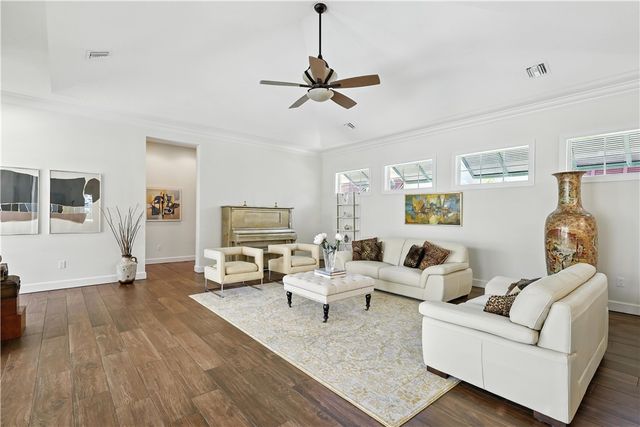2083 Indian Summer Lane, Vero Beach, FL 32963