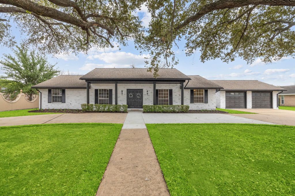 8414 N Tahoe Drive, Jersey Village, TX 77040