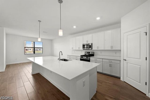 20446 Napa LOOP, Estero, FL 33928