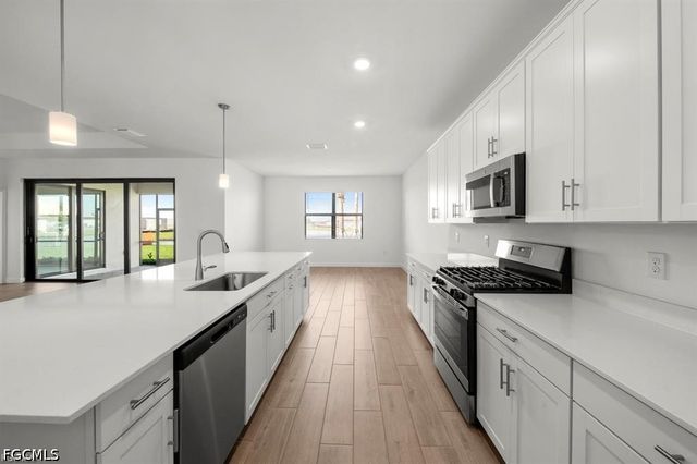 20446 Napa LOOP, Estero, FL 33928
