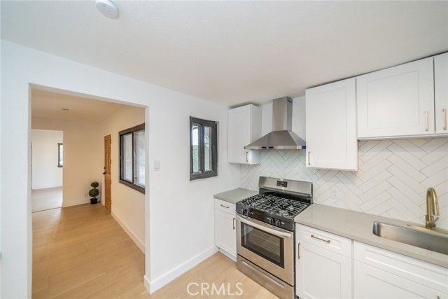 932 S Bon View Avenue, Ontario, CA 91761