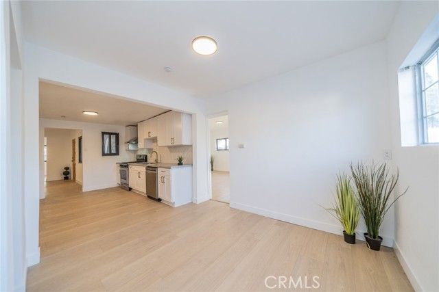 932 S Bon View Avenue, Ontario, CA 91761