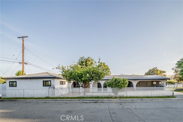 932 S Bon View Avenue, Ontario, CA 91761