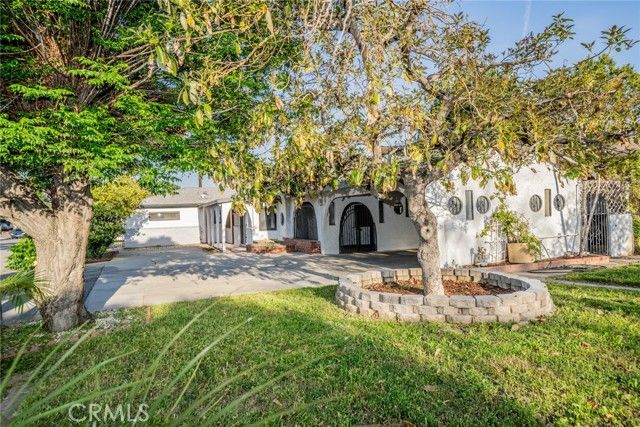 932 S Bon View Avenue, Ontario, CA 91761