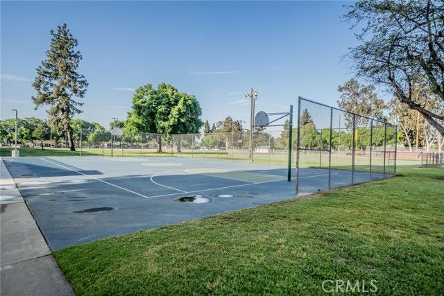 932 S Bon View Avenue, Ontario, CA 91761