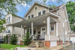 47 Oakland Ter, Newark City, NJ 07106