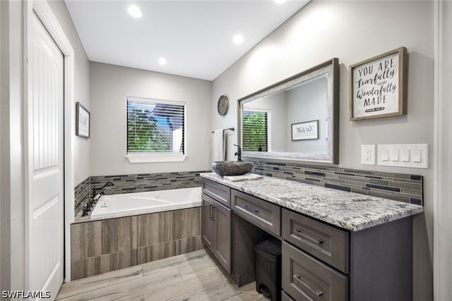 1800 NW 30th PL, Cape Coral, FL 33993