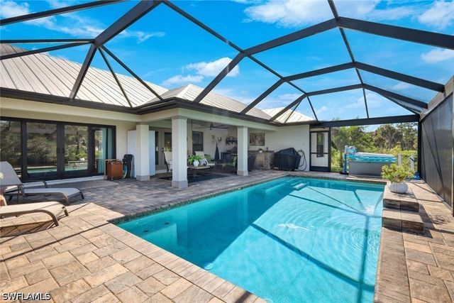 1800 NW 30th PL, Cape Coral, FL 33993