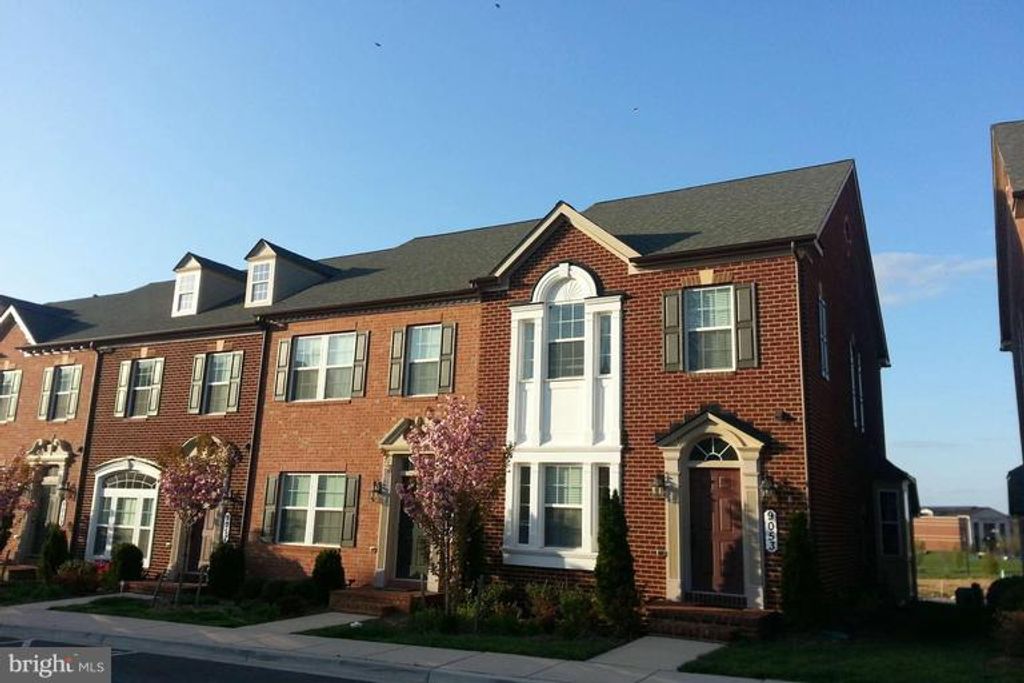 9053 MCPHERSON ST, Frederick, MD 21704