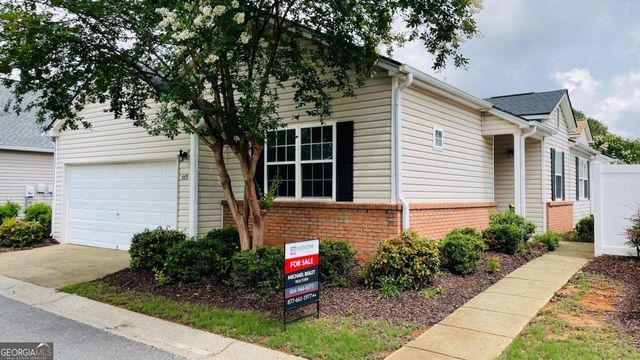 559 W Oaks Drive, Woodstock, GA 30188