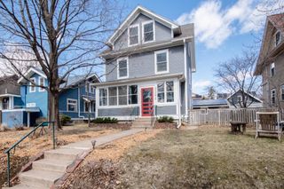 939 Linwood Avenue, Saint Paul, MN 55105
