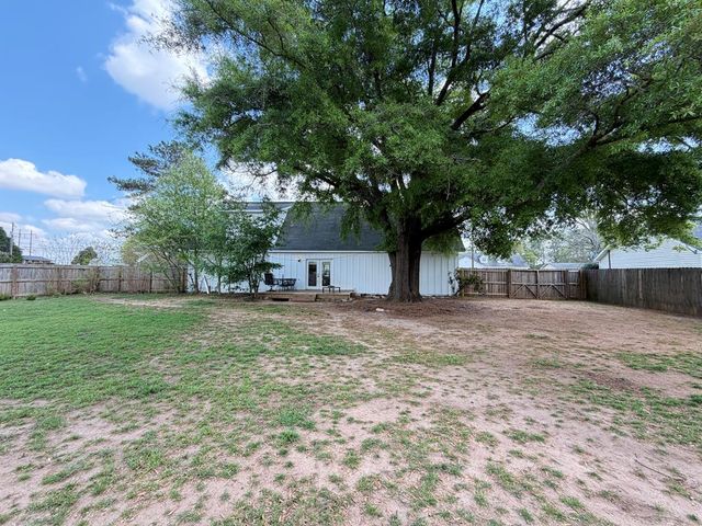 2607 Marquette Dr, Dothan, AL 36303