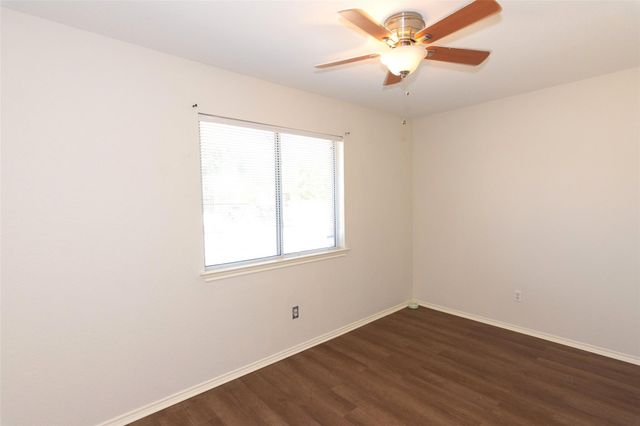 2321 Friarcreek LOOP, Round Rock, TX 78664