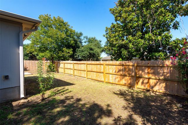 2321 Friarcreek LOOP, Round Rock, TX 78664