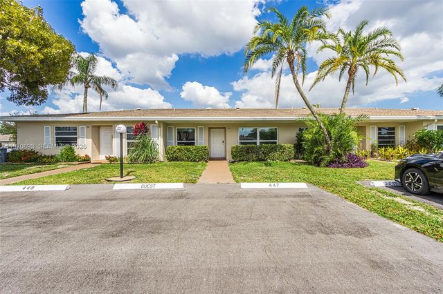 8953 Warwick Drive 8953, Boca Raton, FL 33433
