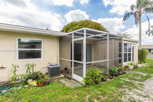 8953 Warwick Drive 8953, Boca Raton, FL 33433