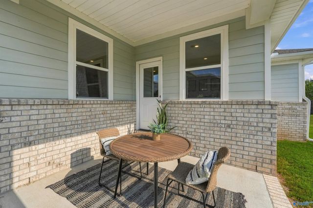 310 Merrydale Drive, Huntsville, AL 35811