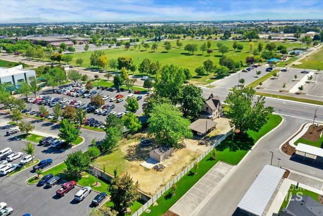 3904 S Indiana Avenue, Caldwell, ID 83605