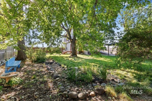3904 S Indiana Avenue, Caldwell, ID 83605