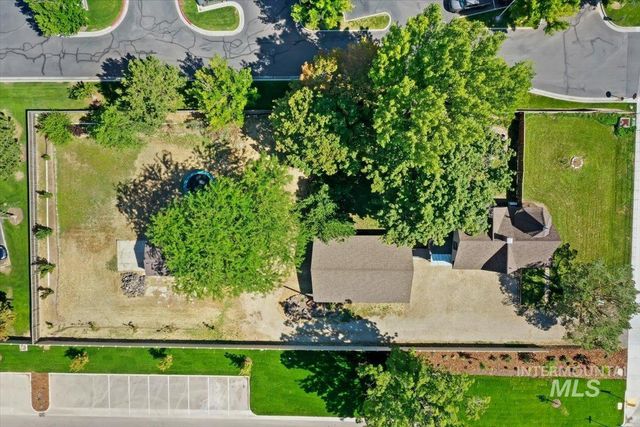 3904 S Indiana Avenue, Caldwell, ID 83605