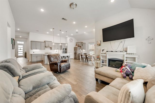 408 Remington Road N, Celina, TX 75009