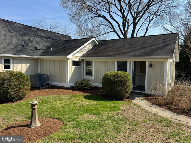 1268 HAYES RD, Shady Side, MD 20764