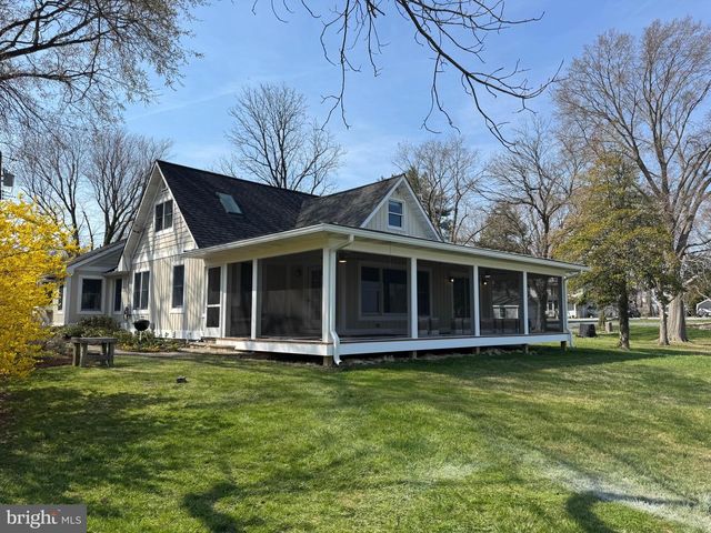 1268 HAYES RD, Shady Side, MD 20764