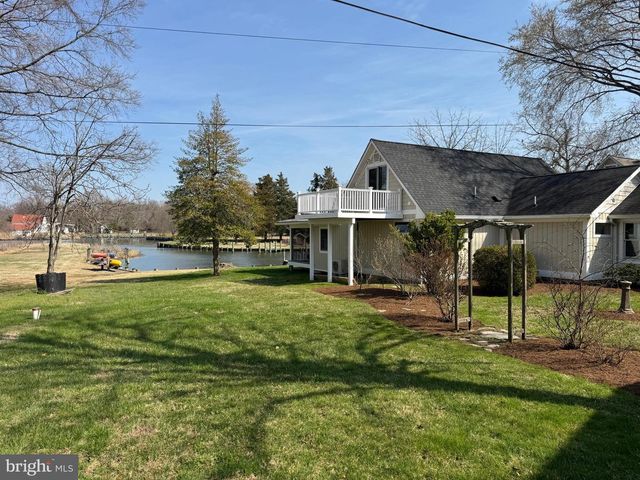 1268 HAYES RD, Shady Side, MD 20764