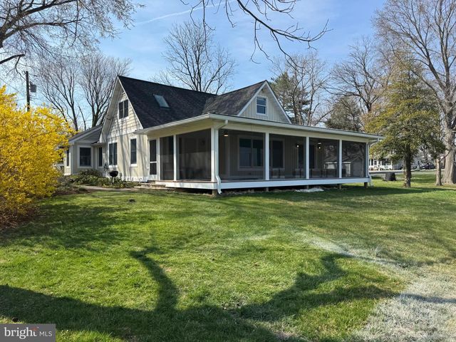 1268 HAYES RD, Shady Side, MD 20764