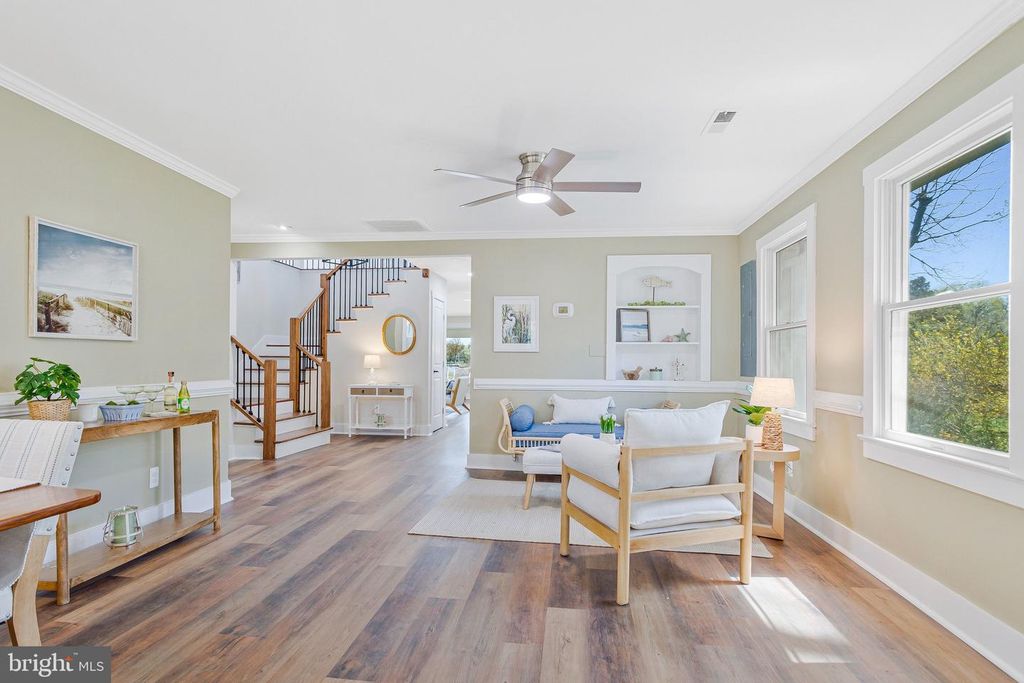 Image 13 of property listing at 1268 HAYES RD, Shady Side, MD 20764