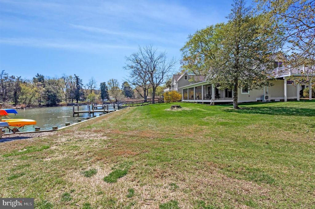 Image 63 of property listing at 1268 HAYES RD, Shady Side, MD 20764