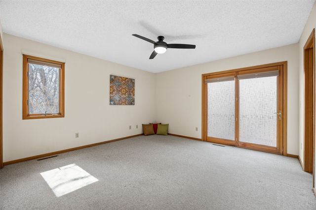 1482 Westview Drive, Coralville, IA 52241