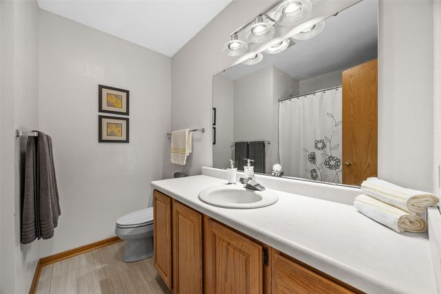 1482 Westview Drive, Coralville, IA 52241