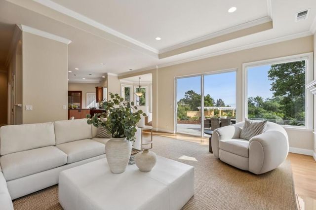 140 Ridgeway Road, Woodside, CA 94062