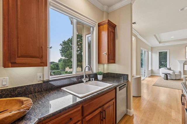 140 Ridgeway Road, Woodside, CA 94062