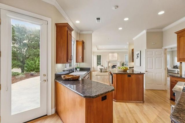 140 Ridgeway Road, Woodside, CA 94062