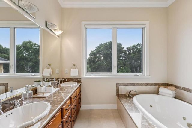 140 Ridgeway Road, Woodside, CA 94062