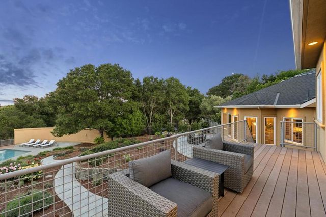 140 Ridgeway Road, Woodside, CA 94062