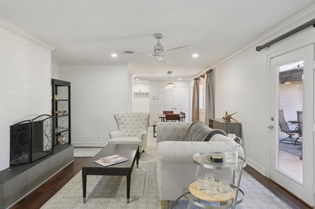 506 Mimosa Drive, Denton, TX 76201