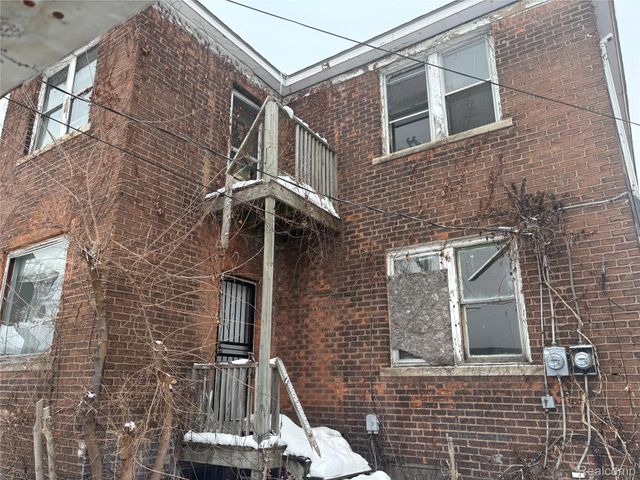 3267 webb, Detroit, MI 48206