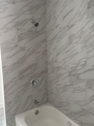 3267 webb, Detroit, MI 48206