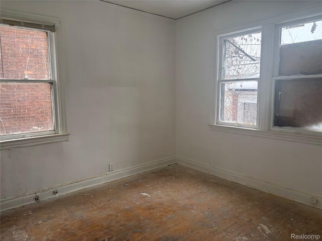 3267 webb, Detroit, MI 48206