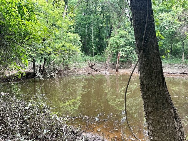 20000 Race Track Lane, Spiro, OK 74959