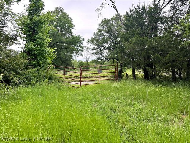 20000 Race Track Lane, Spiro, OK 74959