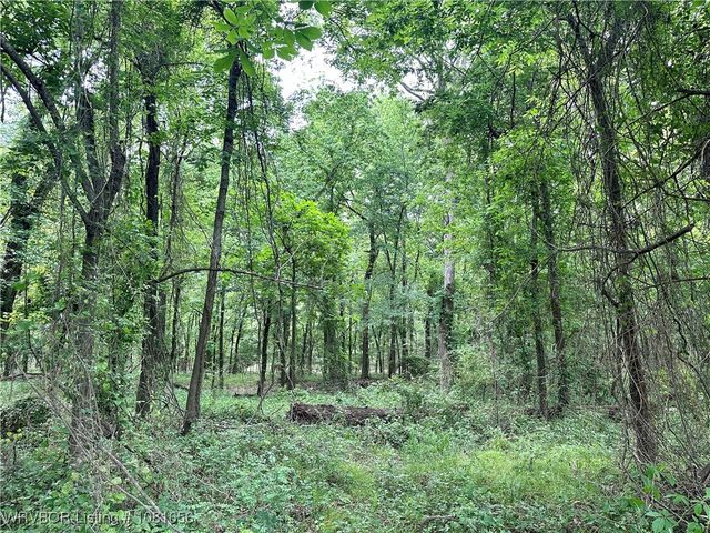 20000 Race Track Lane, Spiro, OK 74959