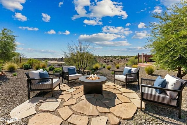 3335 BIG SKY Drive, Wickenburg, AZ 85390