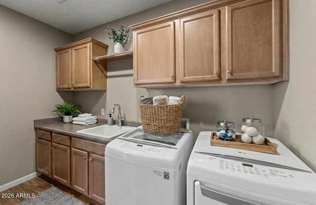 3335 BIG SKY Drive, Wickenburg, AZ 85390