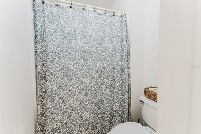 2043 CORNER TREE COURT, Orlando, FL 32820