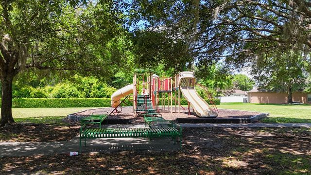 2043 CORNER TREE COURT, Orlando, FL 32820