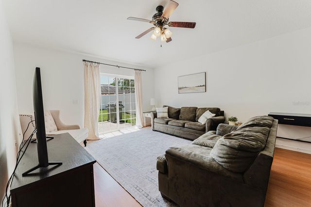 2043 CORNER TREE COURT, Orlando, FL 32820